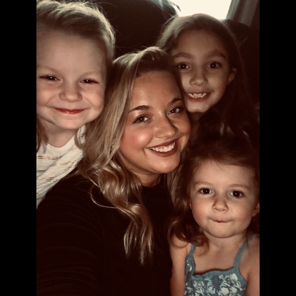 Meet your Posher, Leslie - Picture 11 of 16